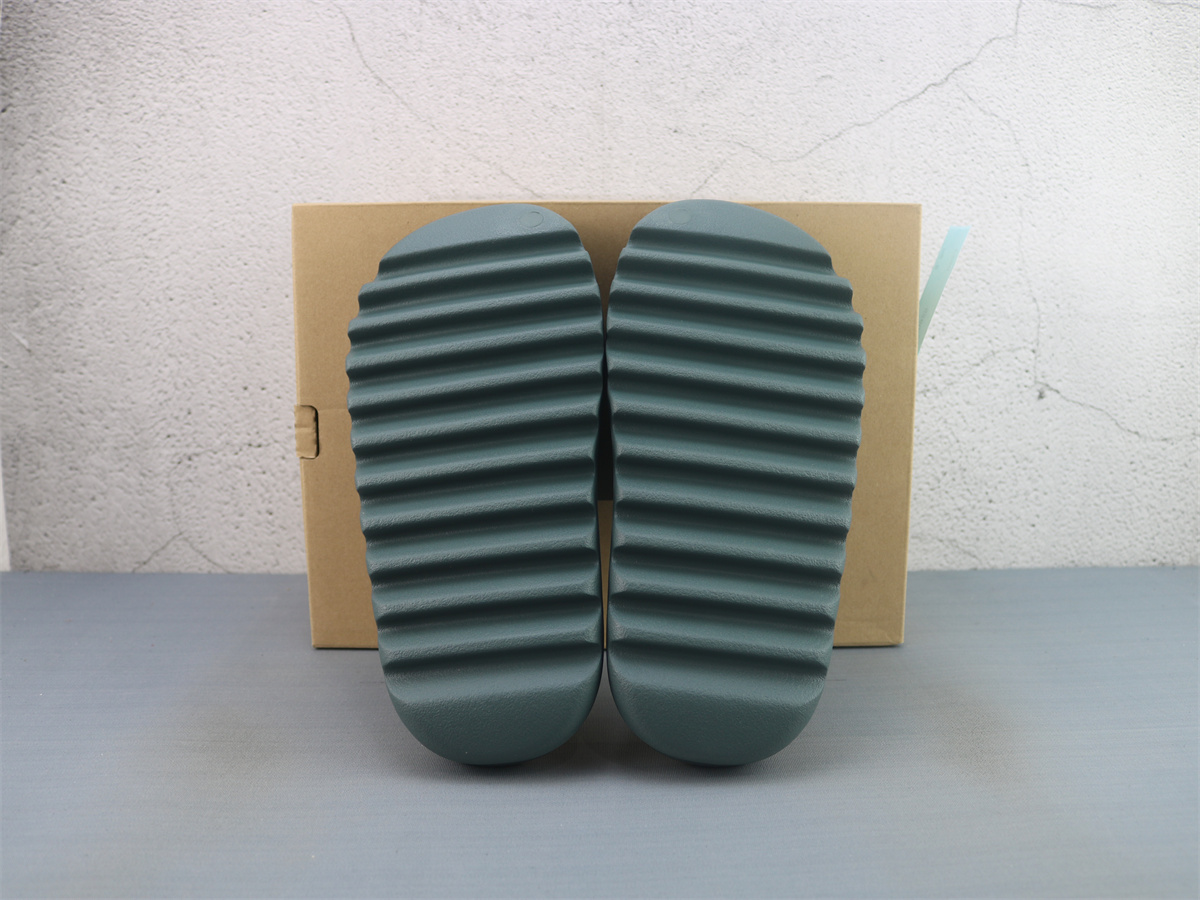 Free Shipping Yeezy Slide Slate Marine ID2349